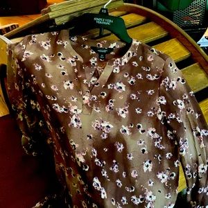 Vera wang blouse